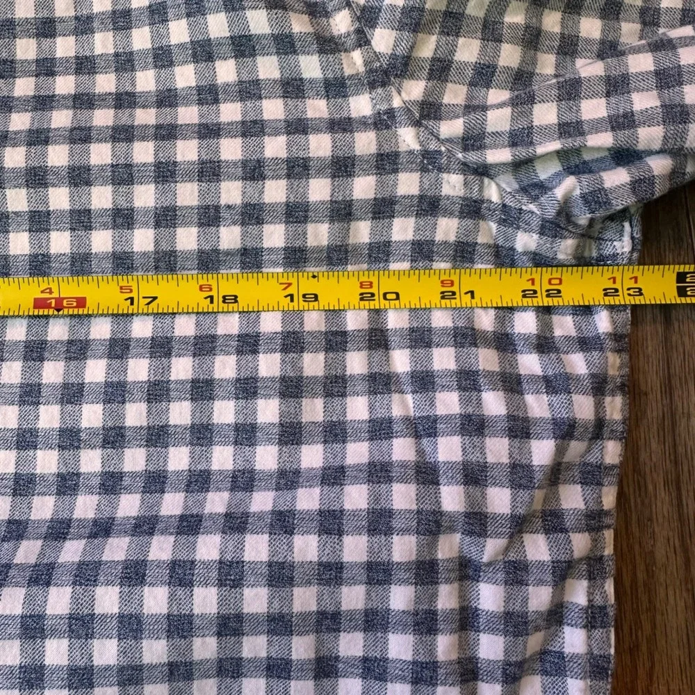 Banana Republic Luxe Flannel Button Up Mens L Camden Fit Gingham Grey Casual